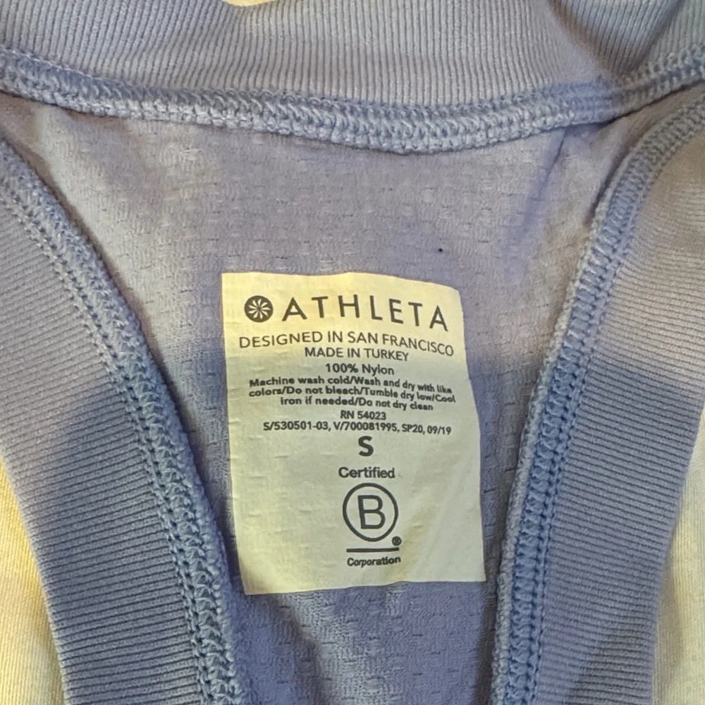 Athleta Momentum Tank, Serendipity Blue - Small - Picture 3 of 4